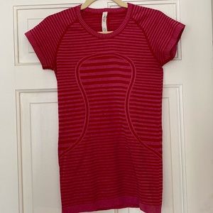 Lululemon Swiftly Shirt, 6